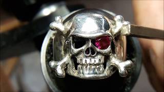 How to mount Stones or Diamonds into the Eye of a Ring using GRS Benchmate Encore tutorial