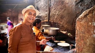 コーグへ向かう途中、70年の歴史を持つ薪焼きドーサの店を発見！サバリ・プラサド・ハンスール・コーグ・フードツアー