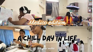 A Chill Day in Life as a Med Student 🩺 🥼| 7AM Classes , study with me , small joys , friends ✨❤️💪