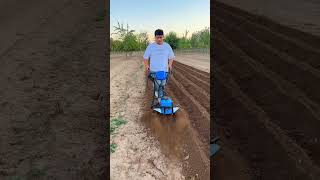 मिट्टी को फाड़ देने वाली मशीन।‌#shortsfeed #farming #powerweeder #powertiller #agriculture #machine