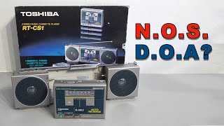 オールド・トッシュ - 東芝のパーソナルステレオラジオカセットコンボ