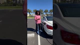 Is the new Bentley Flying Spur Hybrid better than a Rolls Royce? 🤔🤷🏽‍♂️