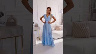 ✨ She wore this dress… and turned every head 💙 #eveningdress #glamour | 411-13 #numoco