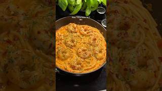 Shrimp pasta 🦐✨ #shrimppasta #pasta #pastarecipe #easypasta #cookingpasta #cooking
