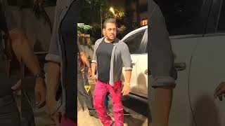 #salmankhan #honeyrose