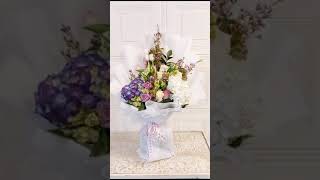 A day in life as florist in Saudi Arabia #flowers #flowerarrangement #shortvideoyoutube #fypyoutube