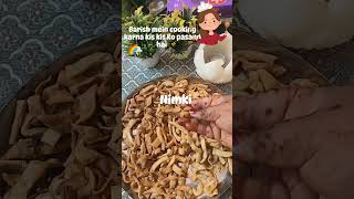 barish mein cooking karna kis kis ko pasand hai #nimki_recipe #food #flavoursofkitchenbydeepali