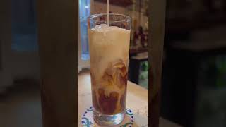How to make Iced coffee latte 🤩#coffeelover #coffeetime #coffeeshop #coffeeaddict