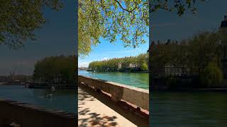 Sunshine and Funtime #humpday #sun #boat #river #france #frenchlifestyle #europetravel #chillvibes