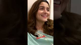 Aliabhatt singing cute status #aliabhatt #shorts #status #cutestatus