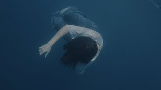 BANKS - Stay (Official Video)