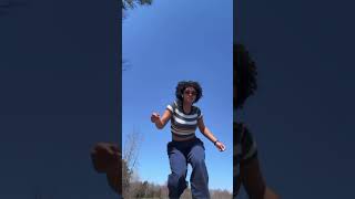 Boogie on downnnnn #dancechallege #dancechallengetiktok #danceislife #curlyhair