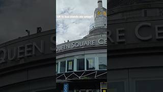 🇬🇧 లో బస్ స్టాండ్‌లు ఎలా ఉంటాయ్?#abroadlife #abroad #uklifestyle #internationalstudentlife #ukbuses