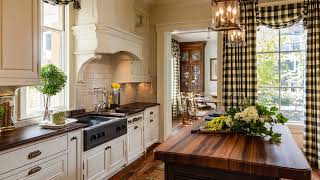 🌟🍂 Elegant Autumn Accents: Gold Highlights, Walnut Finishes and Tailored Kitchen Curtains