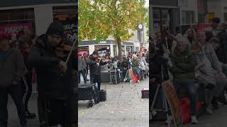 🇬🇧 played 🎻 with an emotion 🫶🥹#ytshorts #uklifestyle #uklife #abroadlife #abroad #music #violin