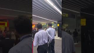 Megastar Salman Khan entry #salmankhanmovies #salmankhan #beinghuman #bhaijaan #sallu #airport