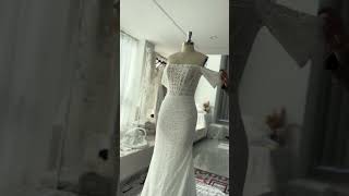 #laceweddingdress #weddingdress #bridalgown #fitandflare