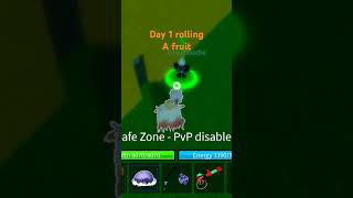 Dat 1 rolling a fruit #Roblox#Robloxbloxfruits#bloxfruits#Bloxfruitsfruitrolling#Zioles