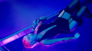 Miley Cyrus - Angels Like You | Backyard Sessions.