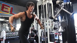 GYM MOTIVATION - Adele - Fire To The Rain (ANDONIS Hardstyle Remix) [4K]