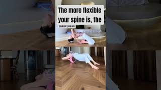 🌀 The more flexible your spine is, the younger you are!#shortvideo #worldspineday #spinefacts