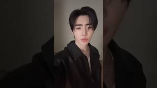 Sunghoon with a latino audio I can't 😭 #sunghoon #enhypen #uno #kpop