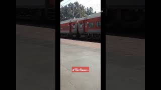 #short #new #yt #music #travell #feelings#desh #travellvlogger#viralvideo#viralshorts #Luckytheracer