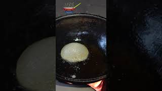 পোয়া পিঠা ফুলকো করার সহজ পদ্ধতিসহ চিনি দিয়ে পোয়া পিঠা। Pua Pitha Recipe | Fulko Pua Pitha