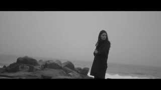 THE MONDAY MORNING (WO)MAN — SOPHIA HOLZMEISTER   2/12