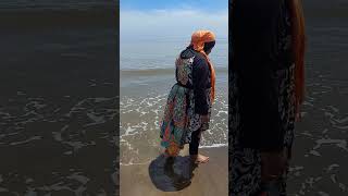 Water is very relaxing moment. #realtalk #positivevibes #beach #relaxingtime