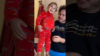 Duckling saves seriously injured cat#duckrescue #cuteanimals #animalrescue #animals #animalshorts