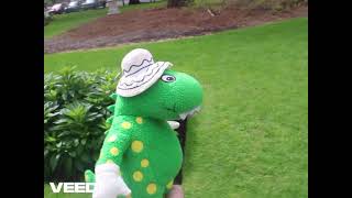 Dorothy the dinosaur @ botanical gardens Ballarat