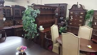 Vintage Ethan Allen Classic Furniture, Solid Cherry Solid Wood Dining Room Table