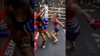 INSANE! Wei Li’s Mini Successor DOMINATES the Ring! 😱🔥#FreeFighting #MuayThai #FightKnockout