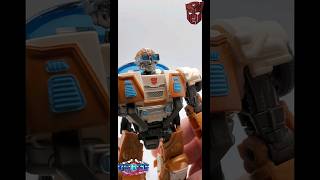 Buzzworthy Bumblebee Rise of the Beasts Wheeljack Transformation, #shorts #riseofthebeasts