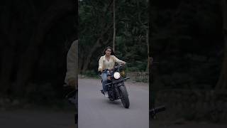 Mujhe toh apse puchna hai SAIYAARA movie kaisi lagi? #saiyaara #gimaashi #bikeride #hunter350
