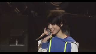 高杉真宙被鎧武劇組演員稱讚可愛 (2014超英雄祭cut)