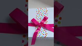 Unboxing The Club Cloth Edit Subscription Box  #sew #sewing #sewinginspiration #unboxing