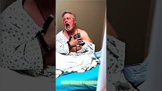 父が軍から悲報を受け取る💔