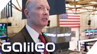 The Myth of Wall Street - 10 Questions for an Investment Banker | Galileo | ProSieben
