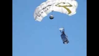 The Quail 2013 parachute landing