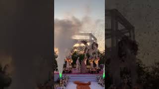#varmala #wedding #weddingphotography #weddingdecor #fireworks #colordayout #viralvideo