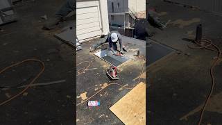 Flat Roof Replacement in Houston, TX! 🏗️ Ensuring protection. #HoustonRoofing #FlatRoofReplacement