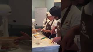 BTS moment!!!#whitecapsinternationalschoolofpastry #bakerslife #bakingbusiness