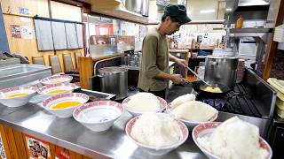 He is a Fried Rice and Ramen Master : Japanese Street Food