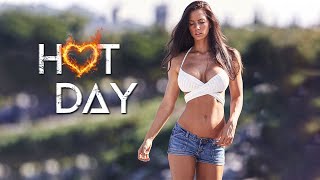 Hot Day 🔥 Female Fitness Motivation