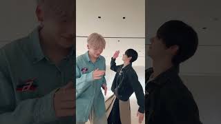 [앤팀] 꽁꽁 얼어붙은 HYBE 위로 네코즈가 걸어다닙니다😼
