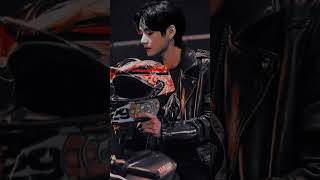 BTS V WhatsApp Viral Status 🤯😳#sadstatus #btsshayri💖 #sadshayri🩵#1millionstatus✨ #btsvviralstatus 💗