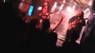 [Los Monstruitos] 19/12/2014 Directo sala Hebe - Corea del Norte