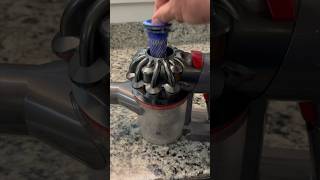 Cleaning Your Dyson Air Filter | How to Clean the Dyson V8 Filter #diy #dyson #vacuum